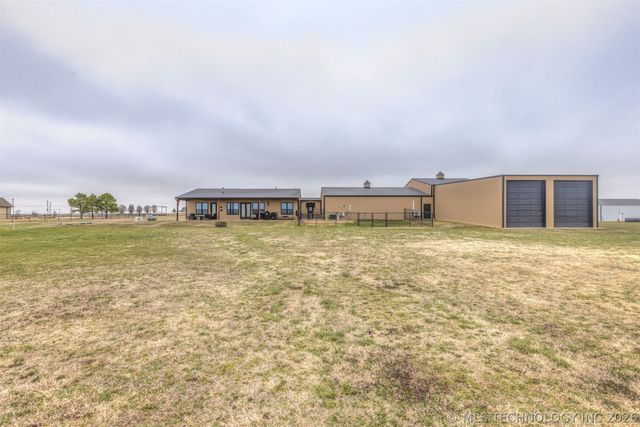 23800 E 720 Road, Wagoner, OK 74467