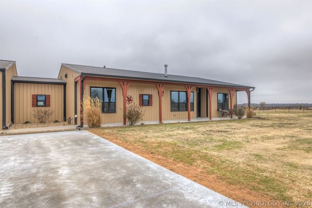 23800 E 720 Road, Wagoner, OK 74467