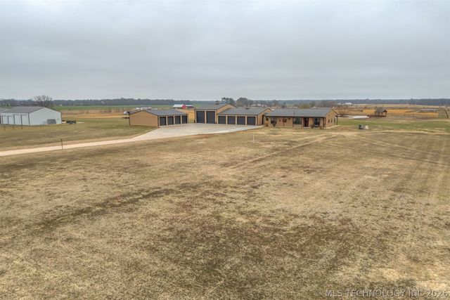 23800 E 720 Road, Wagoner, OK 74467