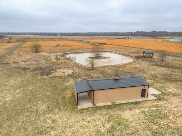 23800 E 720 Road, Wagoner, OK 74467