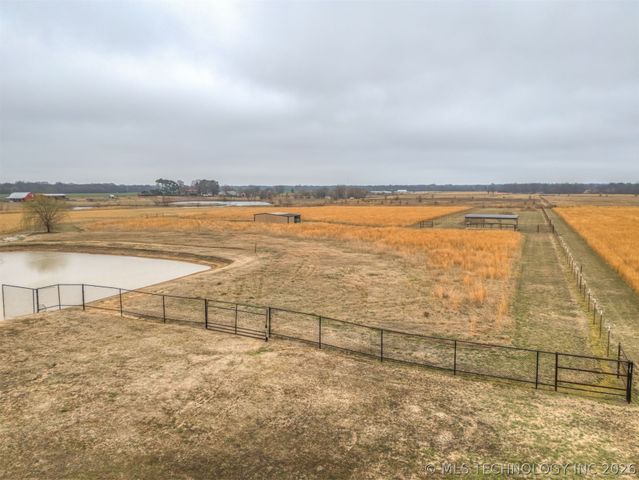 23800 E 720 Road, Wagoner, OK 74467