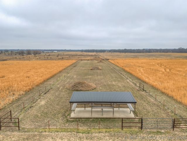 23800 E 720 Road, Wagoner, OK 74467