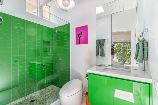 2190 E Terry Lane, Palm Springs, CA 92262