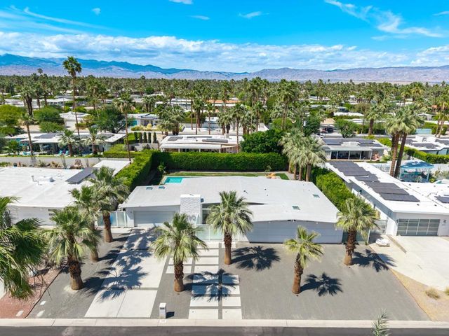 2190 E Terry Lane, Palm Springs, CA 92262