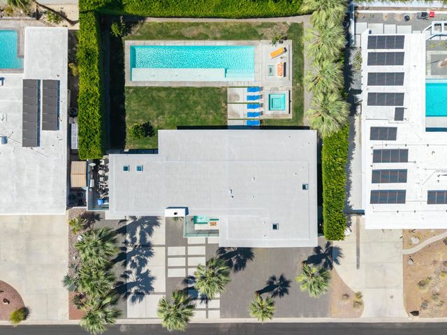 2190 E Terry Lane, Palm Springs, CA 92262