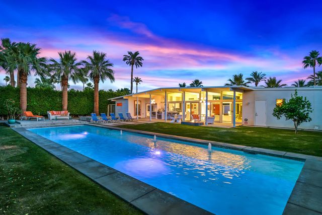 2190 E Terry Lane, Palm Springs, CA 92262