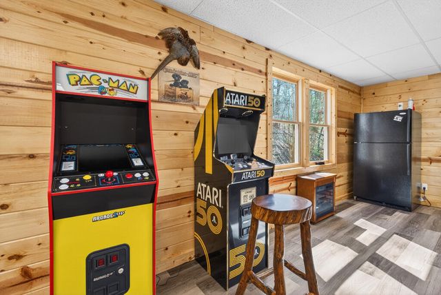 750 Lemmon Lane S, Ellijay, GA 30540
