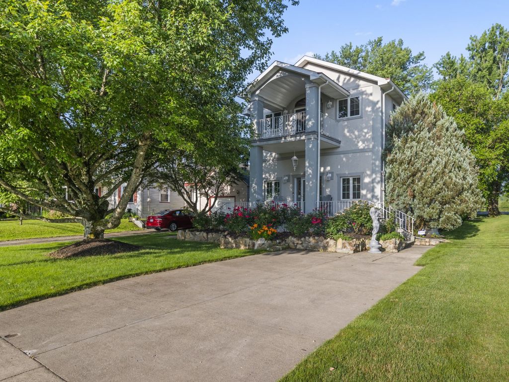 275 N SECOND Street, Conneaut Lake, PA 16316