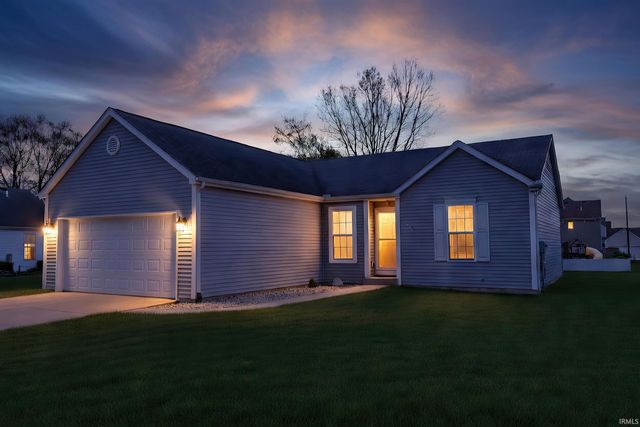 1424 Gauley River Drive, Mishawaka, IN 46544