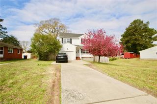 404 Stalham RD, Chesapeake, VA 23325