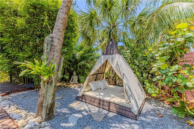 27180 Williams RD, Bonita Springs, FL 34135