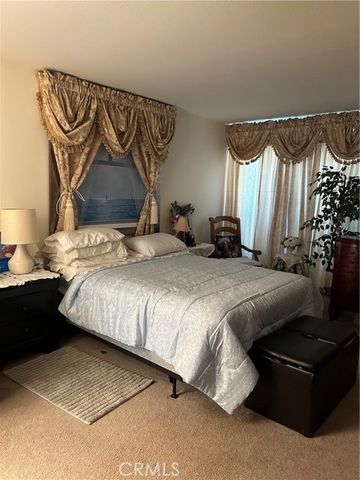 11580 Oak Street, Apple Valley, CA 92308