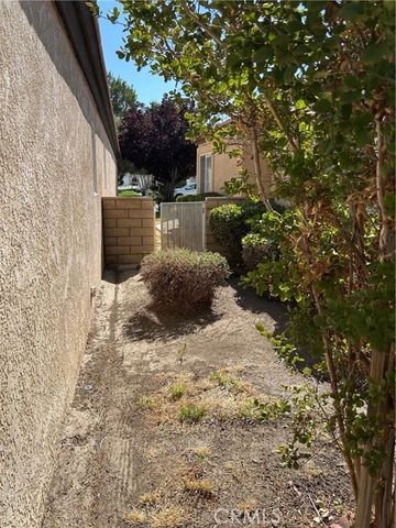 11580 Oak Street, Apple Valley, CA 92308