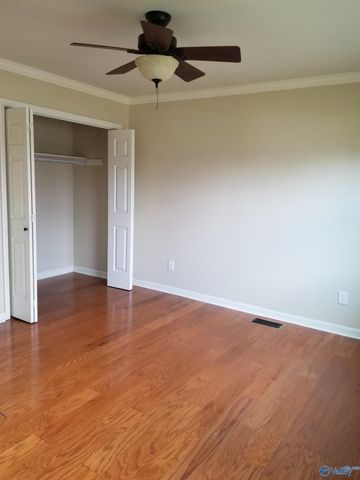 10302 Kipling Drive SW, Huntsville, AL 35803
