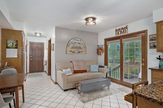 3305 Olympic Circle, Nixa, MO 65714