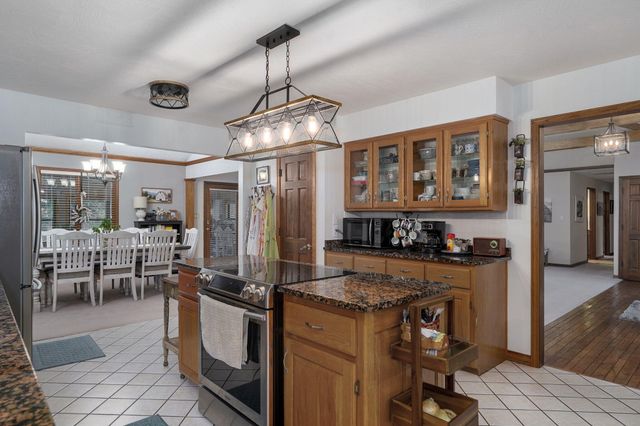3305 Olympic Circle, Nixa, MO 65714