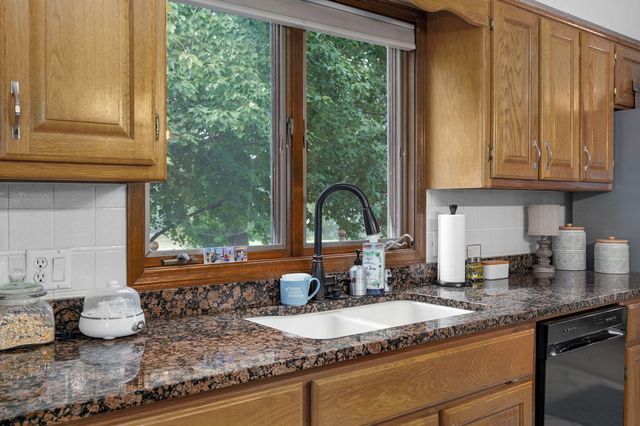 3305 Olympic Circle, Nixa, MO 65714