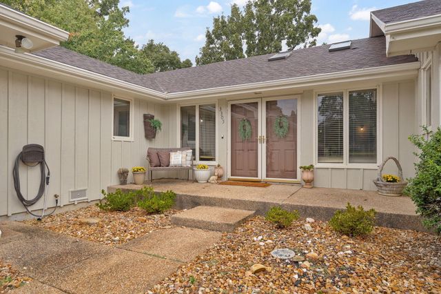 3305 Olympic Circle, Nixa, MO 65714