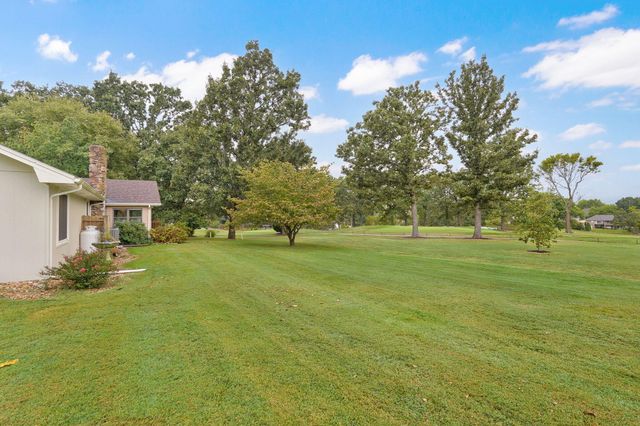 3305 Olympic Circle, Nixa, MO 65714