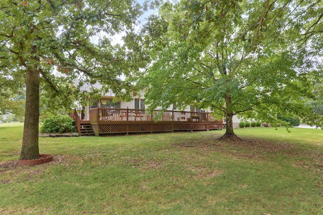 3305 Olympic Circle, Nixa, MO 65714