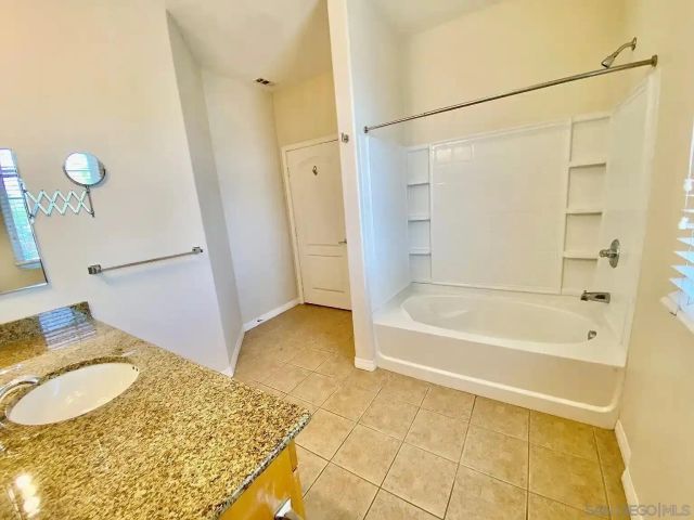 3950 Ohio St 202, San Diego, CA 92104