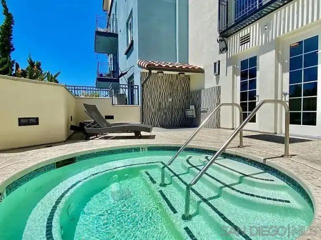 3950 Ohio St 202, San Diego, CA 92104