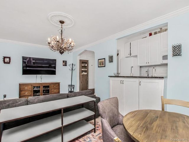 3875 Waldo Avenue 9R, Bronx, NY 10463