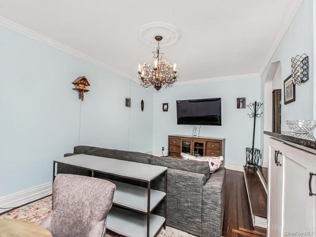 3875 Waldo Avenue 9R, Bronx, NY 10463