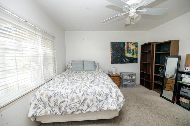 1317 Oakwood Dr, Modesto, CA 95350