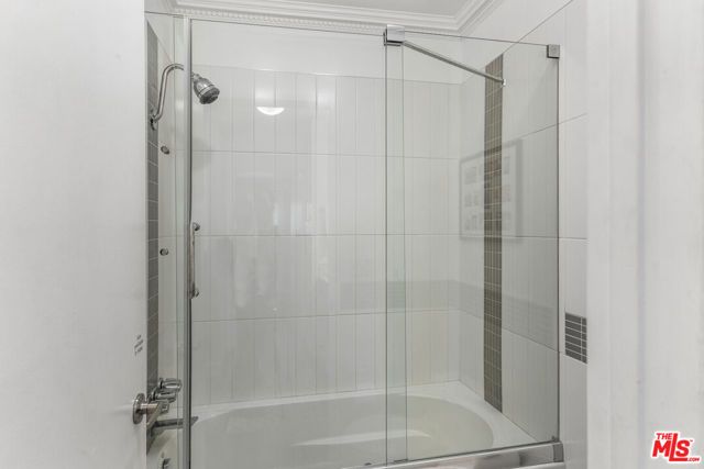 1351 N Orange Drive 102, Los Angeles, CA 90028