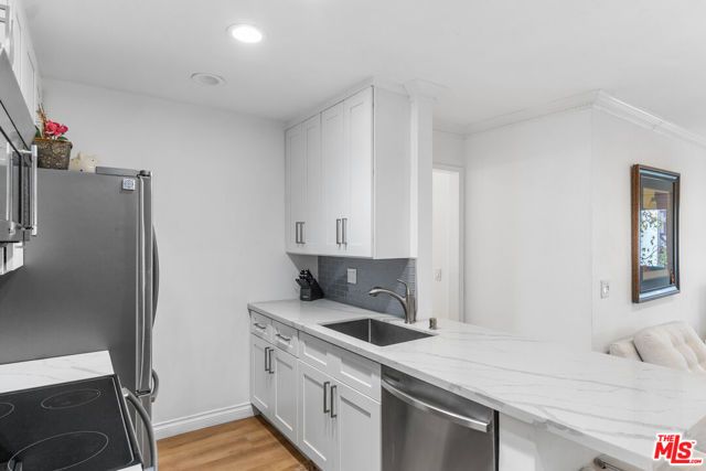 1351 N Orange Drive 102, Los Angeles, CA 90028