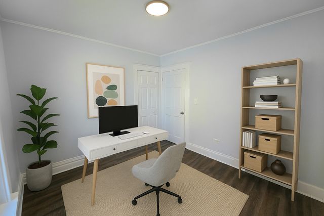 328 Rosewood Avenue, Aurora, IL 60505