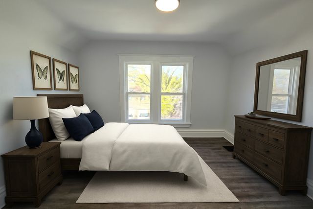 328 Rosewood Avenue, Aurora, IL 60505