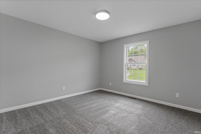 53784 Terre Verde Hills Court, South Bend, IN 46628