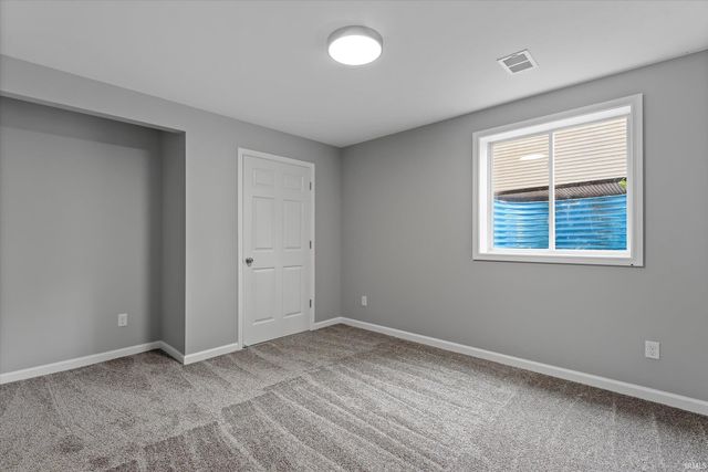 53784 Terre Verde Hills Court, South Bend, IN 46628