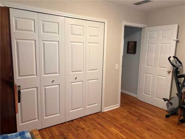 206 S 5th Street, Louisburg, KS 66053
