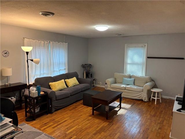 206 S 5th Street, Louisburg, KS 66053
