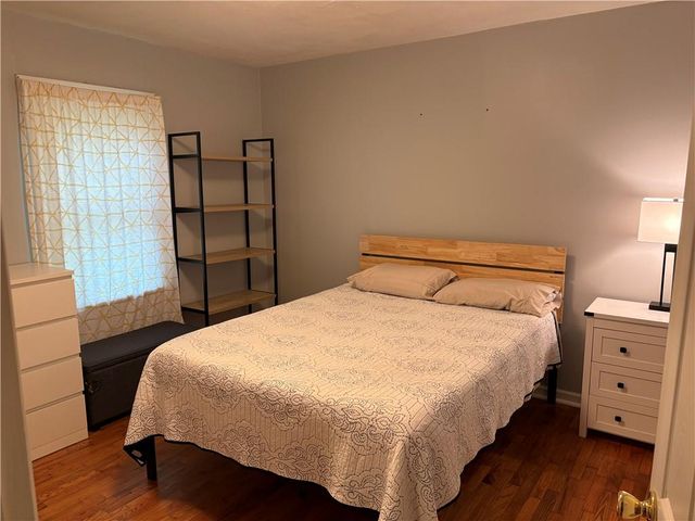 206 S 5th Street, Louisburg, KS 66053
