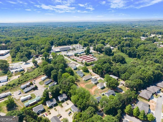 1672 Meadow Lark Lane, Gainesville, GA 30501