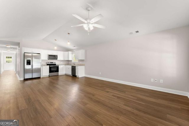 1672 Meadow Lark Lane, Gainesville, GA 30501