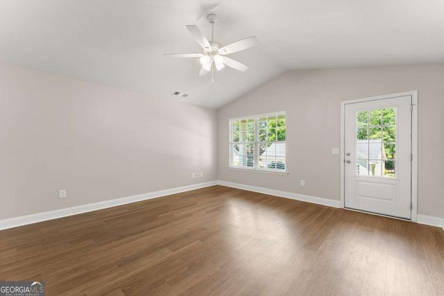 1672 Meadow Lark Lane, Gainesville, GA 30501