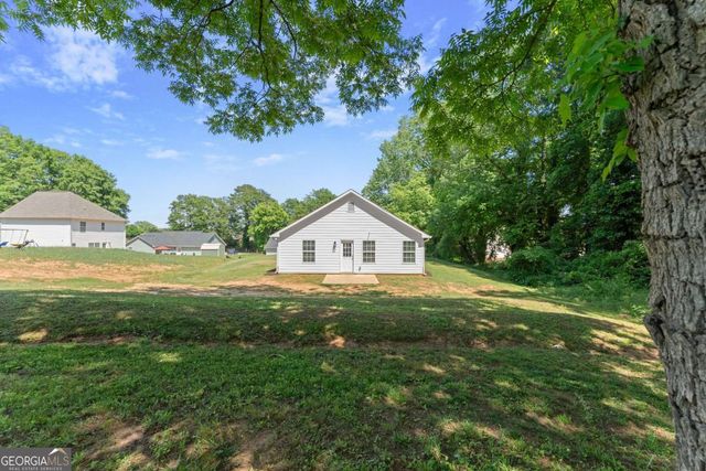 1672 Meadow Lark Lane, Gainesville, GA 30501