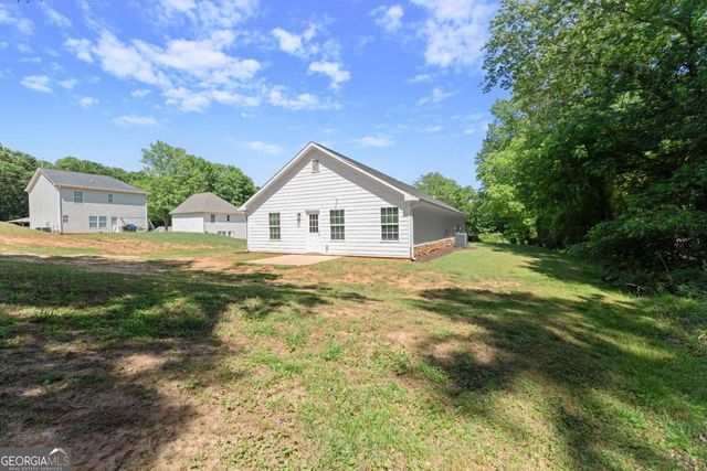 1672 Meadow Lark Lane, Gainesville, GA 30501