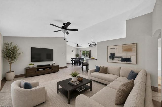 2102 NE 17th AVE, Cape Coral, FL 33909
