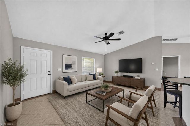 2102 NE 17th AVE, Cape Coral, FL 33909