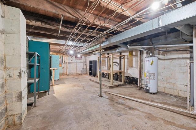 1423 Olive Street, Leavenworth, KS 66048