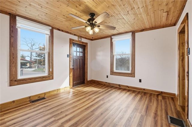 1423 Olive Street, Leavenworth, KS 66048