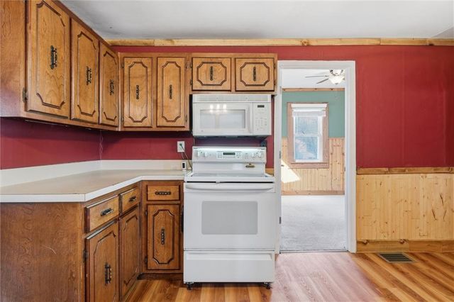 1423 Olive Street, Leavenworth, KS 66048