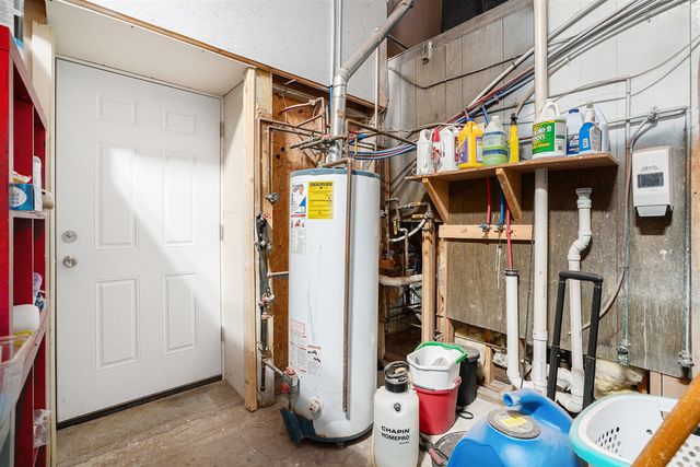 2607 S 11th Street, Niles, MI 49120