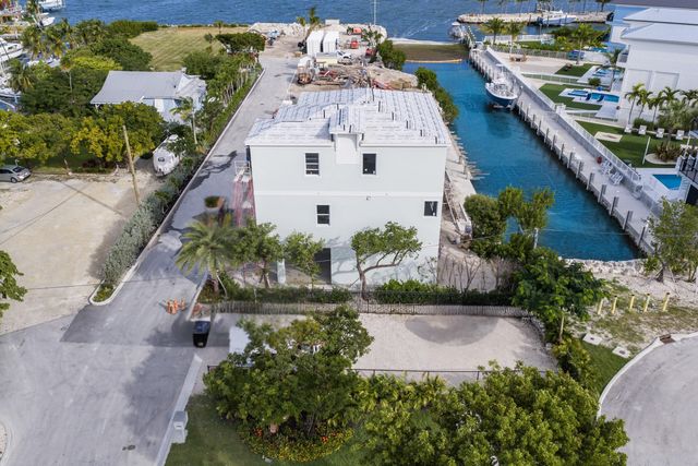 4800 Overseas Hwy Apt 14, Marathon, FL 33050